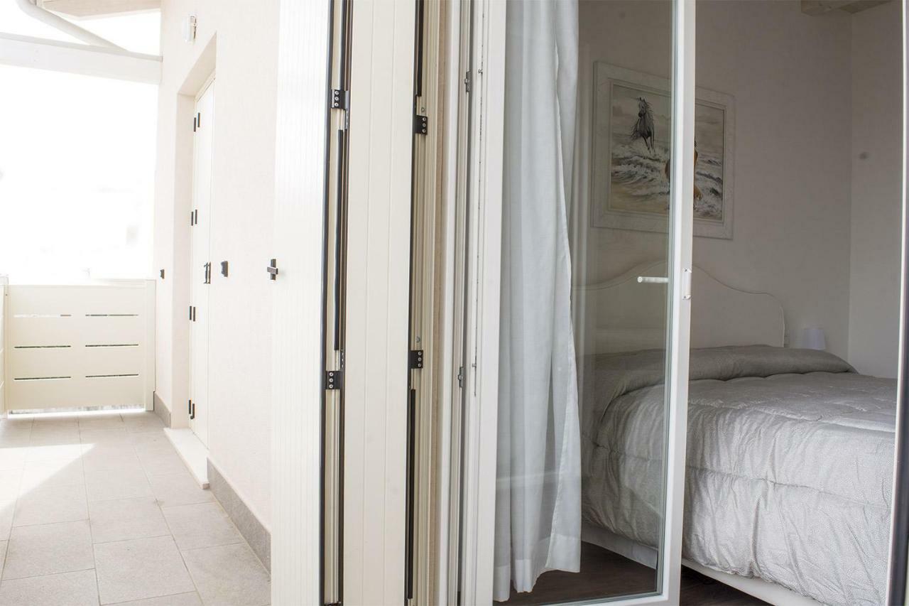 Home Suites Home Salionze Exteriör bild