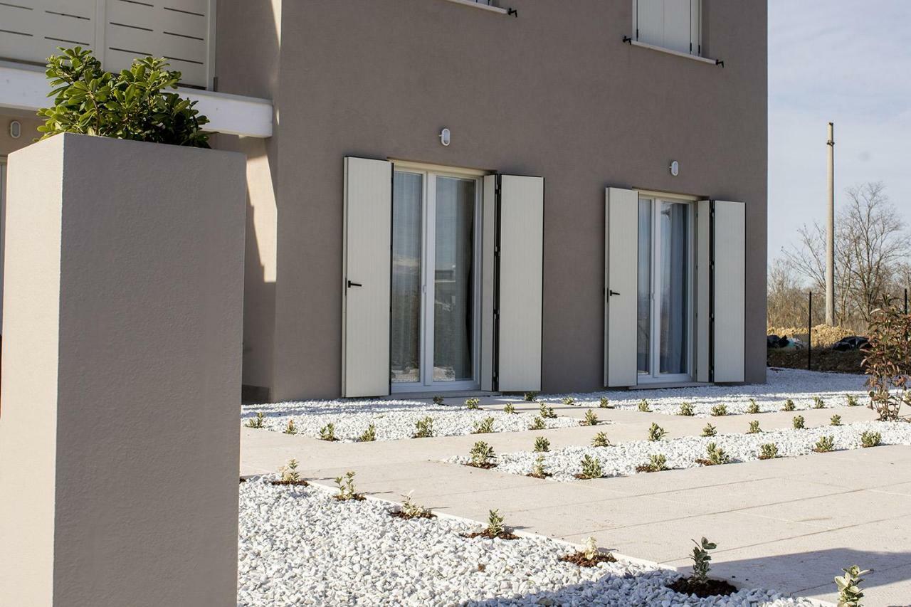 Home Suites Home Salionze Exteriör bild