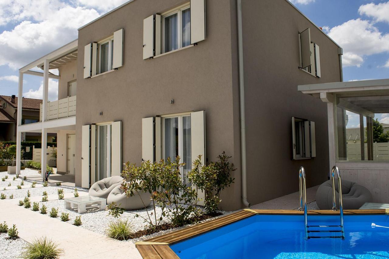 Home Suites Home Salionze Exteriör bild